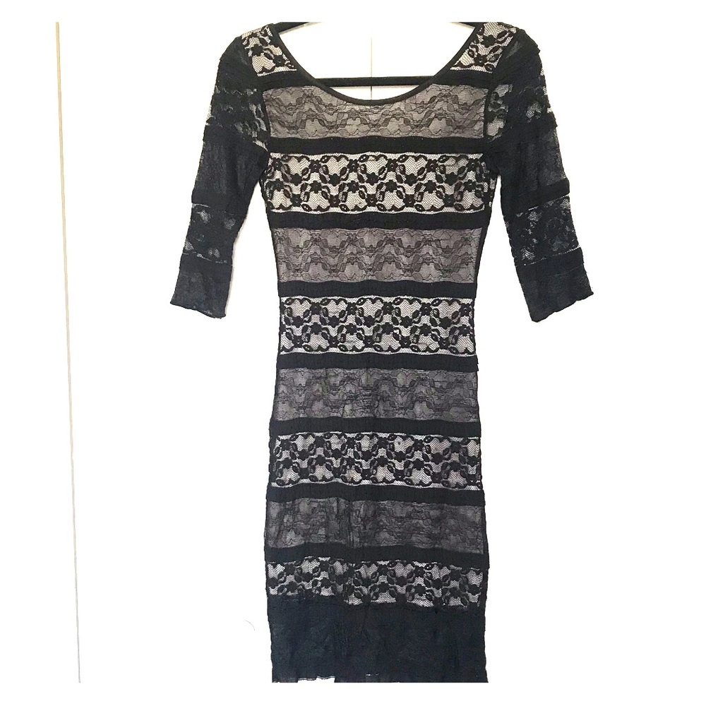 Backless Lace Dress
